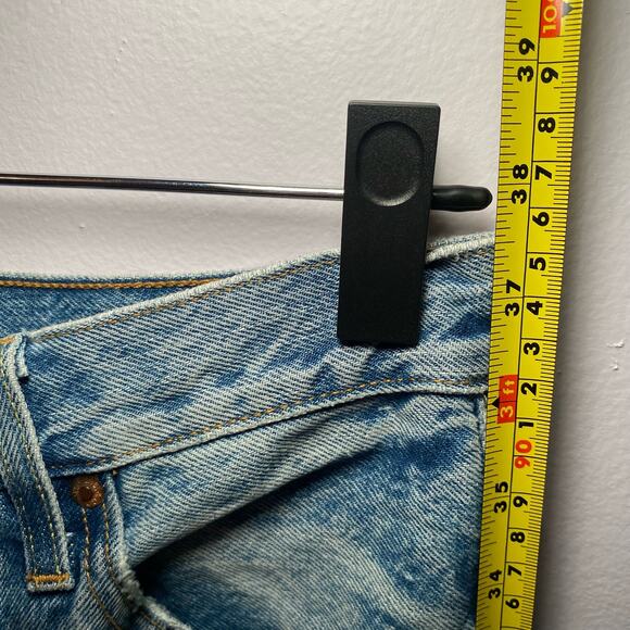 Levi's Premium 501 Light Wash Button Fly Distressed Jeans Women's size 25 - Picture 11 of 15